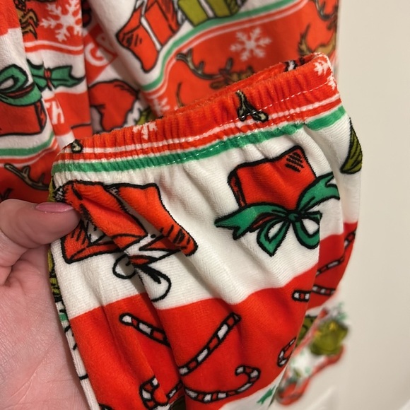 Dr Seuss Grinch Christmas Soft Jogger Pajama Pants - Picture 3 of 5